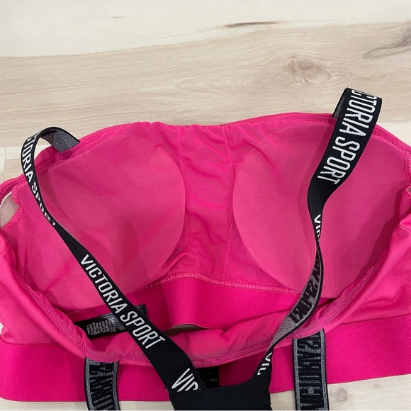 EUC Victoria Secret Women's M Sport Bra Hot Pink Black Padded Razorback.Strappy - Picture 6 of 8
